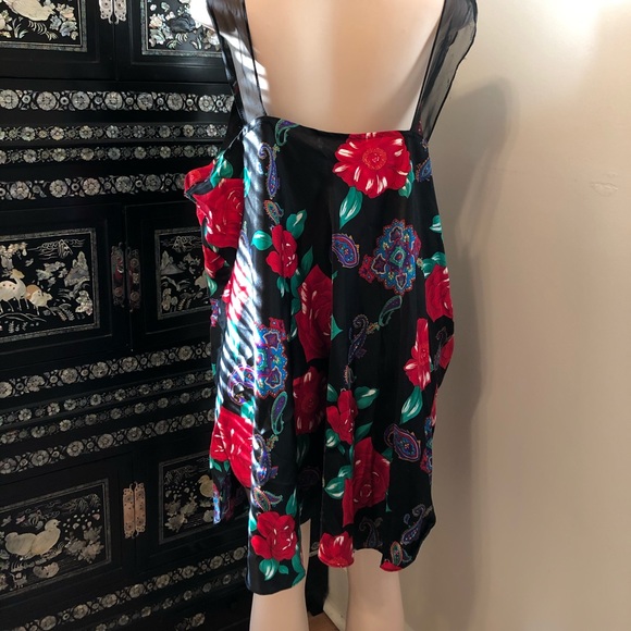 Vintage Nightgown - Picture 4 of 5